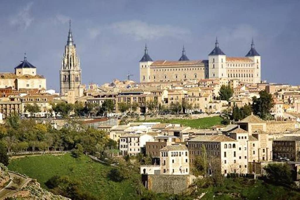 Apartament Toletvm Apartametos Turisticos *